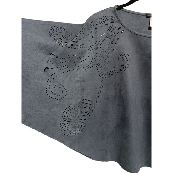 Alberto Makali Dark Gray Laser-Cut Poncho Wing Sleeve Faux Suede Top - Picture 3 of 10